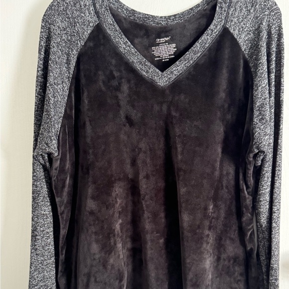 Danskin Tops - Gray and Black velvet Women's Top